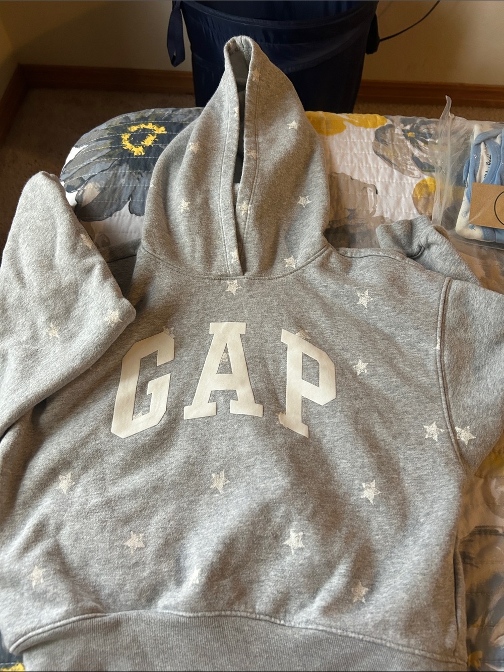 GAP Light Gray Star Print Pullover Hoodie
